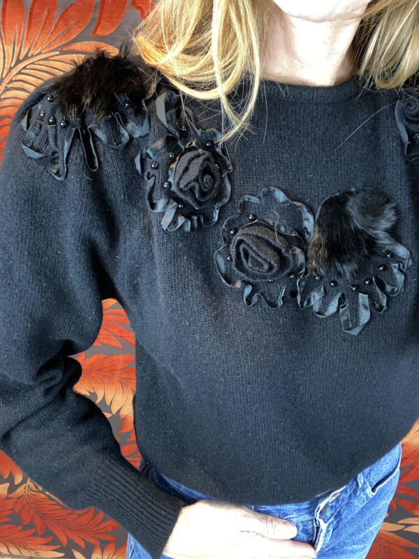 Pull noir laine