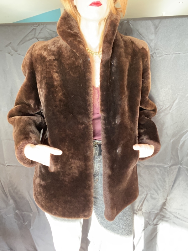 Manteau fausse fourrure 50's